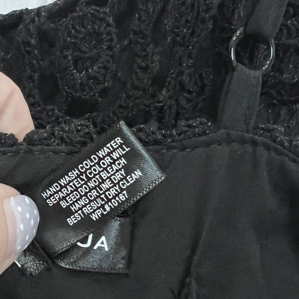 AQUA XS Black Embroidered Eyelet Mini Dress Adjustable Straps Lined - Picture 7 of 9